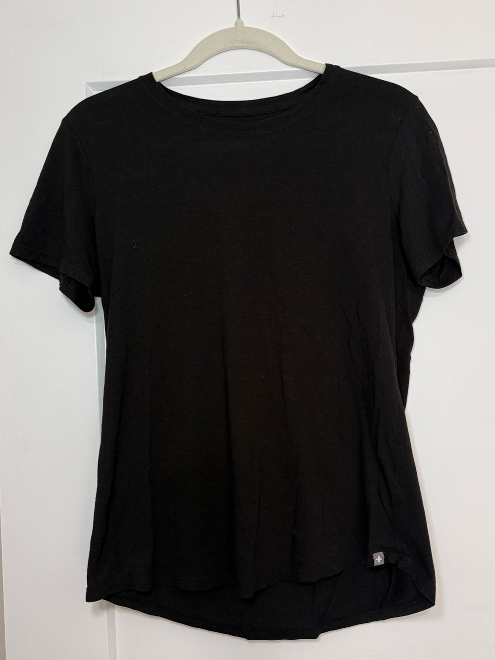 Women's FIGS Black Crew Neck Short Sleeve T-Shirt